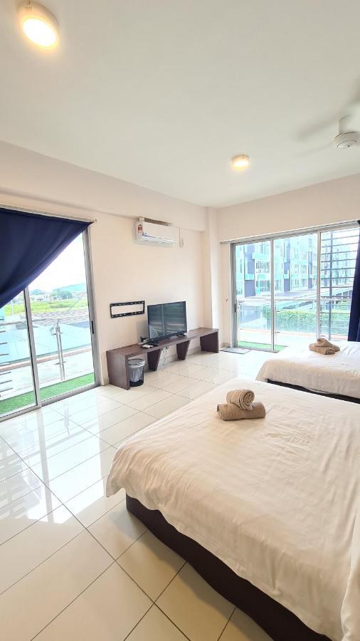 Aeropod Kk Corner Unit Near City And Airport 4 Pax Free Parking Kota Kinabalu Eksteriør bilde